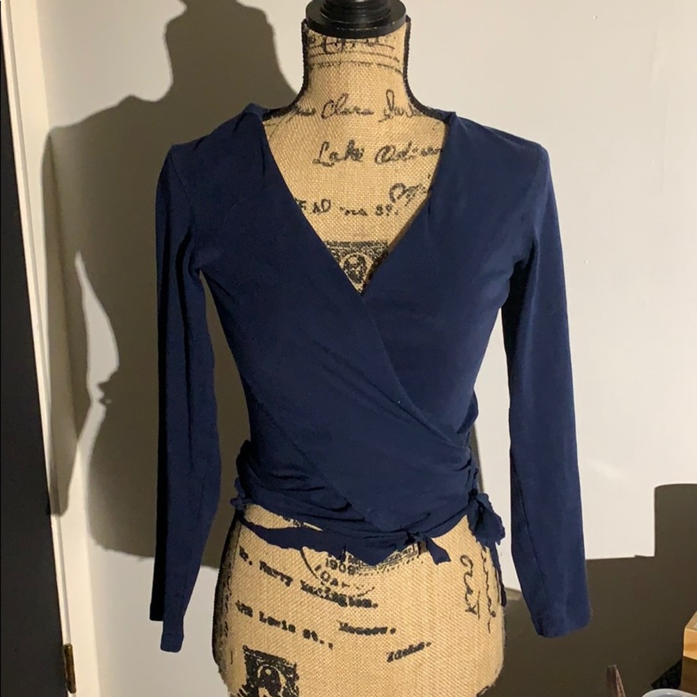 🦋 Navy blue long sleeve wrap 3FOR$20